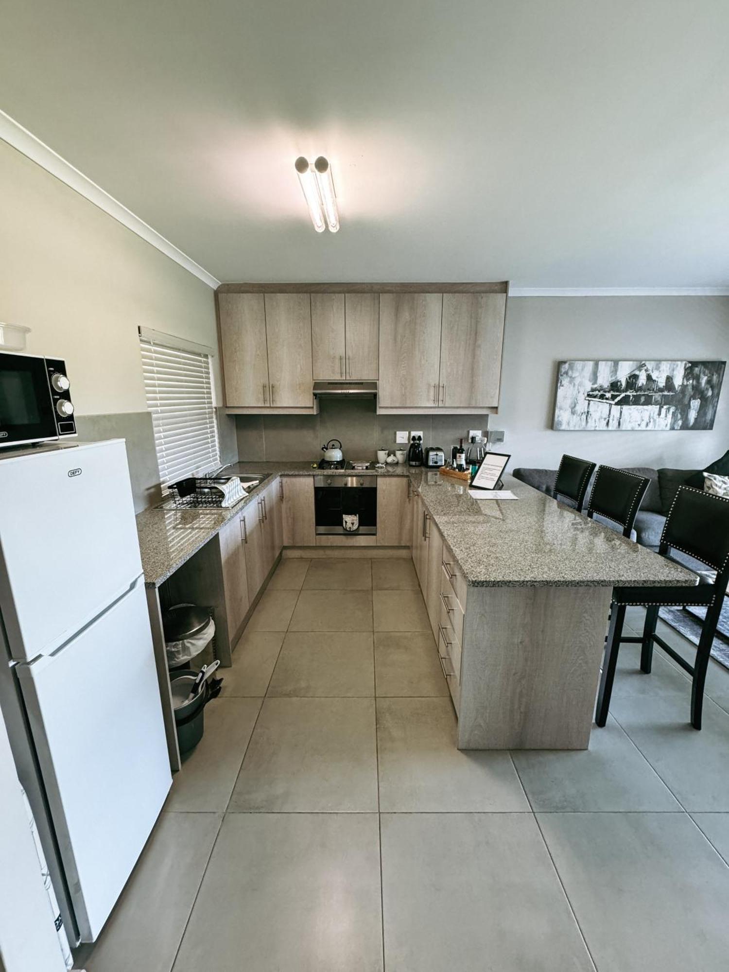 Nemesia Court Apartment Durbanville Luaran gambar