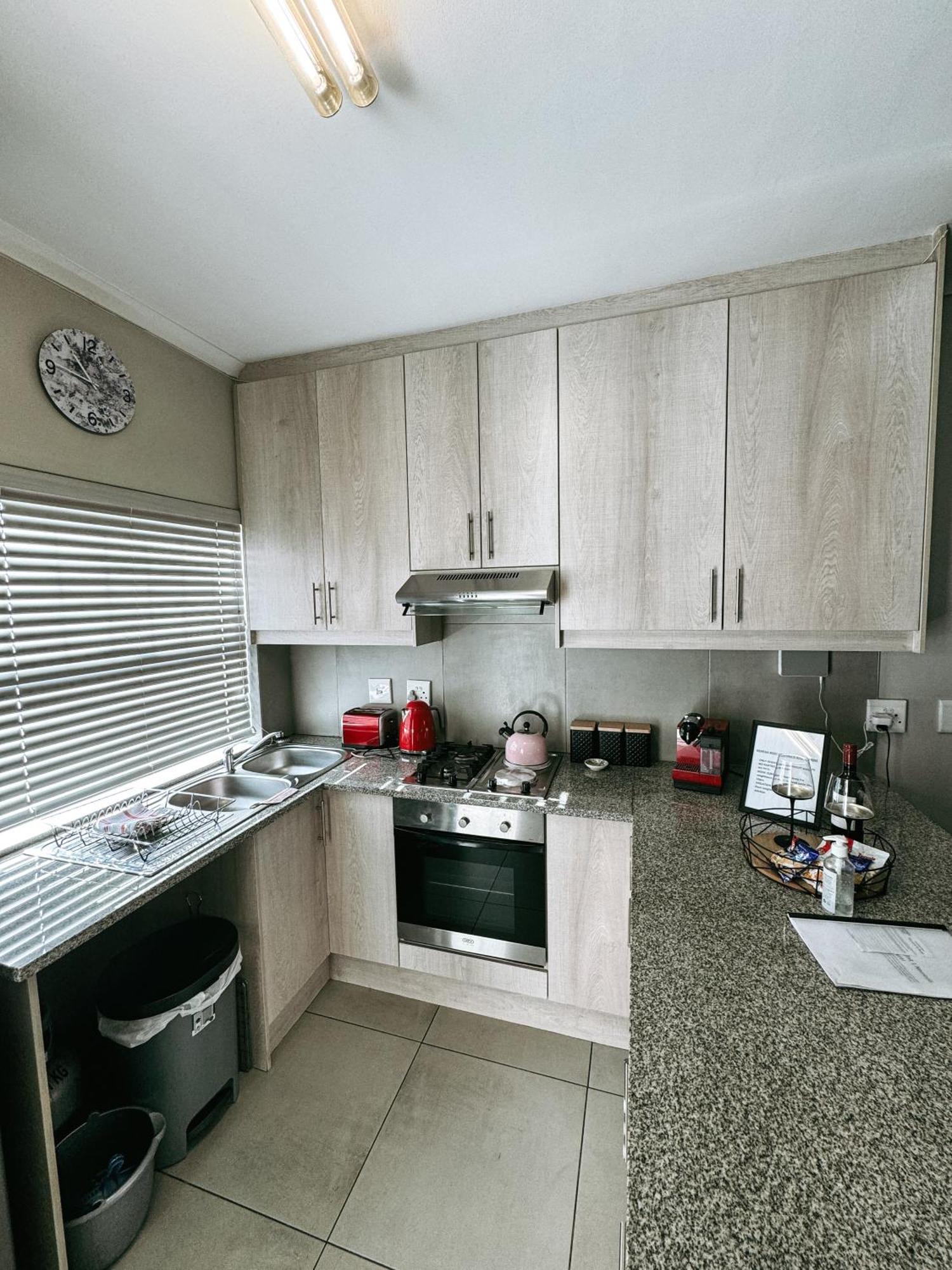 Nemesia Court Apartment Durbanville Luaran gambar